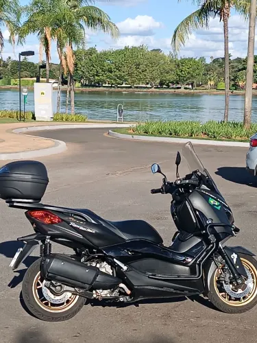 Yamaha Xmax 250