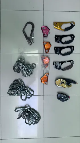 Equipamentos de Rapel