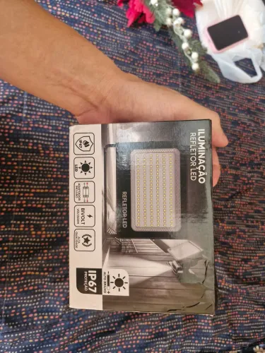 Kit 2 Refletor Super Led 400w Ip67 Holofote Bivolt Prova D'água Branco Frio 6500k Preto