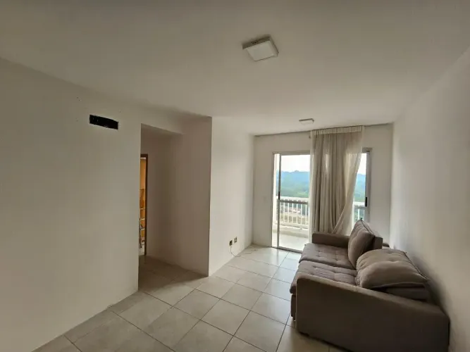 Imóvel para aluguel possui 75 metros quadrados com 3 quartos em Flores - Manaus - AM