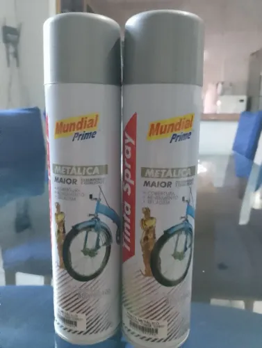 Tinta spray prata metálica secagem rápida uso geral 