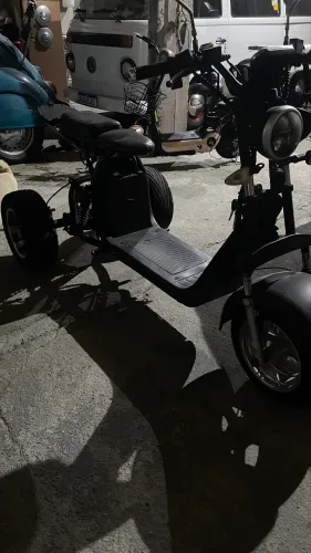 triciclo elétrico