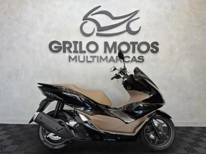 PCX 160 DLX