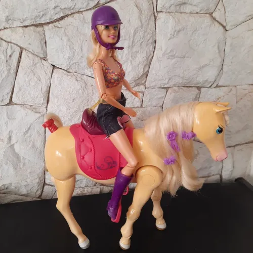 Cavalo montaria da barbie original
