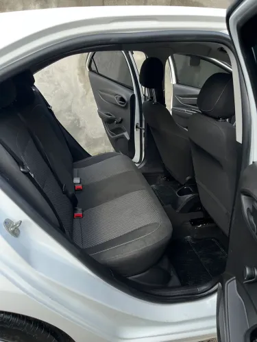 Chevrolet Onix JOY Hatch 1.0 8V Flex Mec. 4P 2019