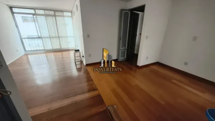 Flat para locação com 2 dormitórios 90m² com 1 suíte e 1 vaga para alugar no Itaim Bibi