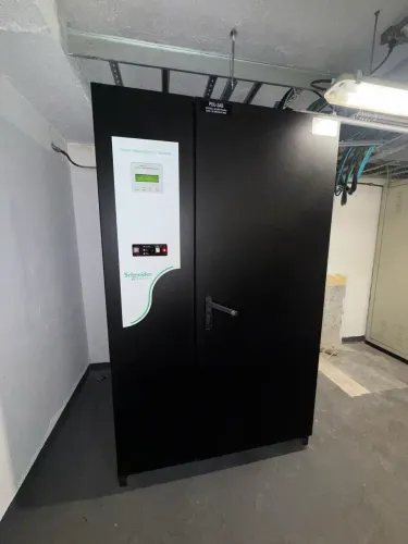 Módulo de gerenciamento de energia - PDU Schneider