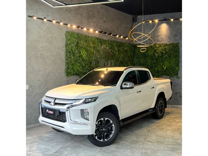 Mitsubishi L200 Triton Sport HPE 2.4 CD Diesel Aut. 2024