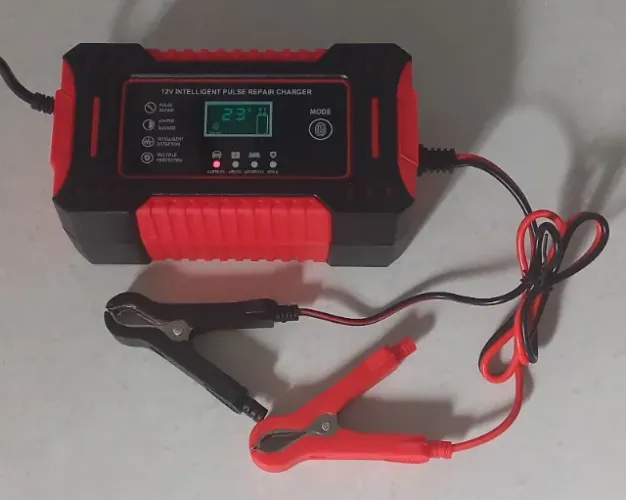 Carregador Inteligente de Baterias Automotivas 12V 6A