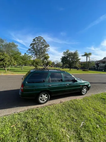 Ford Escort GLX 1.8i 16V 4P 1999