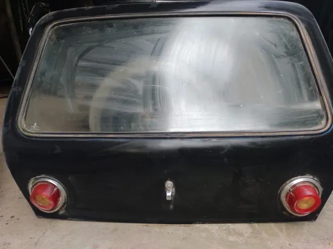 Tampa traseira opala