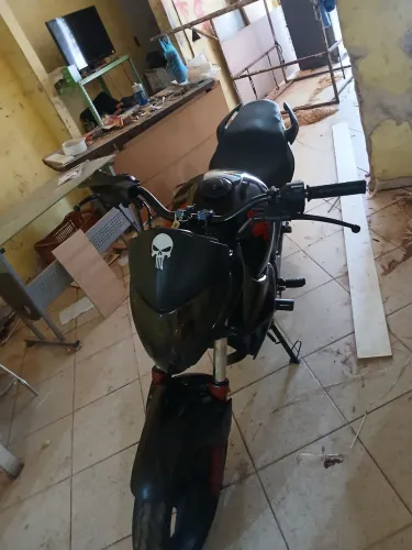 Moto cb 300r