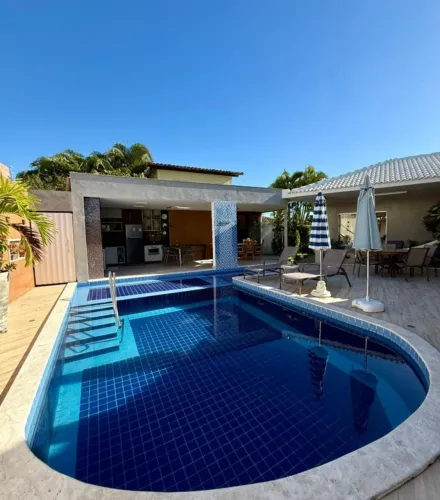 Casa para Venda em Camaçari, Busca Vida (Abrantes), 4 dormitórios, 2 suítes, 4 banheiros,