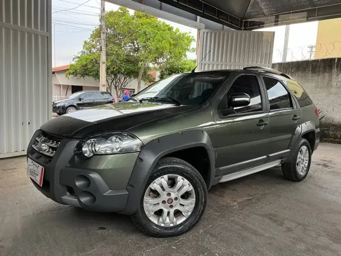 Fiat Palio Weekend Adventure Locker 1.8 Flex 2010
