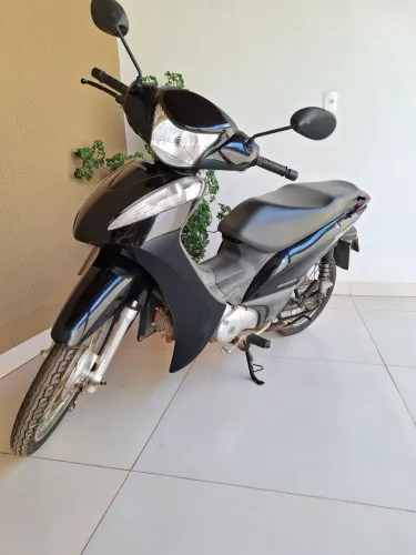 Moto Biz