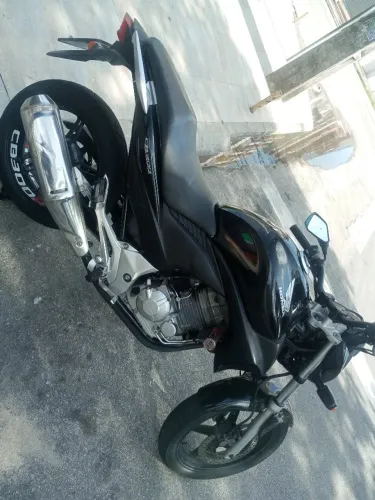 Cb300R pra vender logo