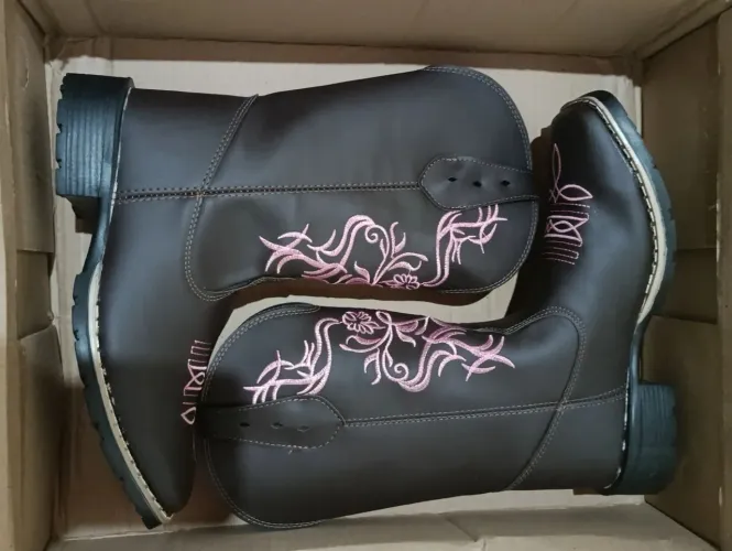 Bota Texana Feminina Nº 37 - Usada Uma Única Vez