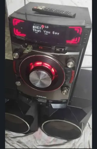 Som lg Bluetooth 900w ñ aceito ofertas