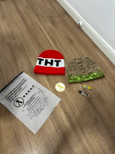 Touca Dope (tnt & terra Minecraft), ziplock original junto de 2 chaveiros e adesivo