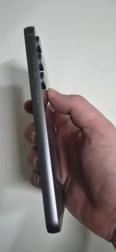 Samsung S23FE 