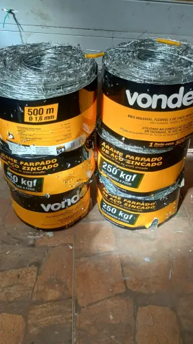 Rolos de arame farpado da marca vonder de 500 metros cada 280 chama no WhatsApp