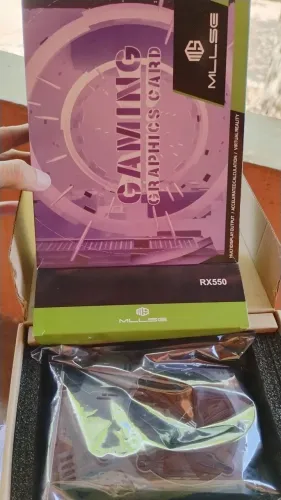 Placa de vídeo RADEON RX 550 4GB 