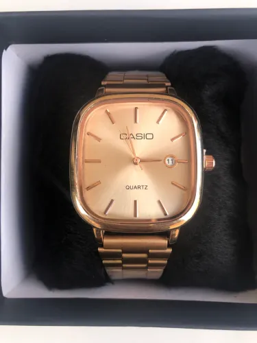Relógio Casio vintage rosé 