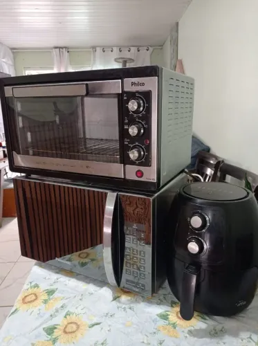 Kit microondas e forno 550 brinde a Air fryer