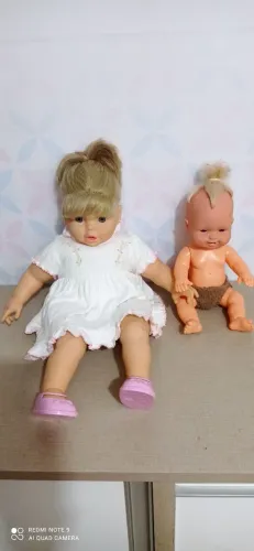 Comprando essa linda bebê,vc leva o bonequinho Pedrita totalmente grátis 