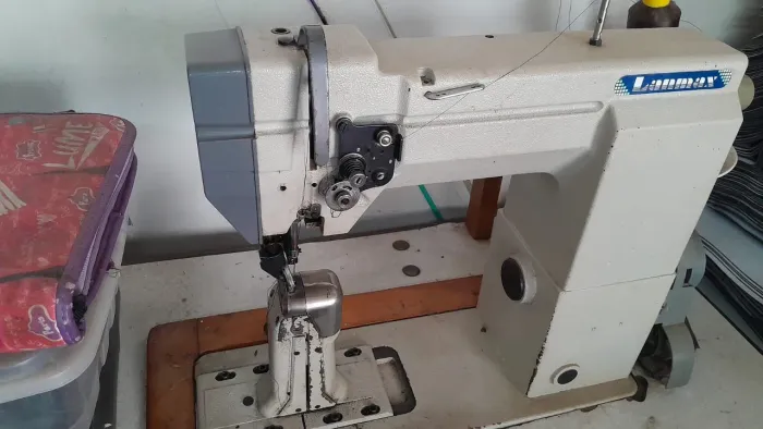 Maquina de pesponto