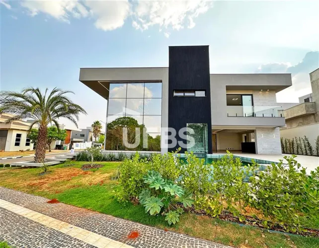 Lindo sobrado a venda no Portal do Sol Green 417,00 m².