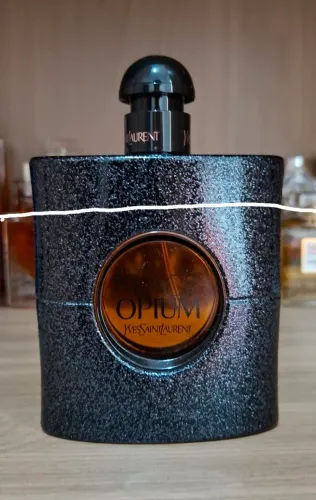 Black Opium Yves Saint Laurent 90ml