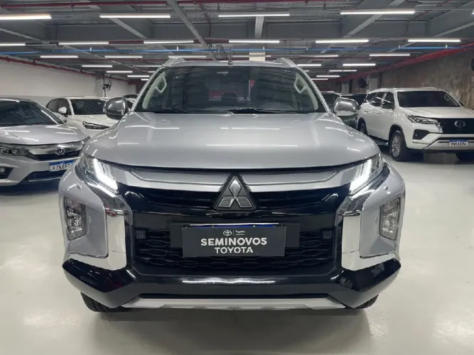 Mitsubishi L200 Triton Sport HPE-S 2.4 CD Dies. AUT 2023