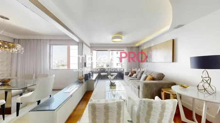 Aconchegante apartamento reformado com 2 suites