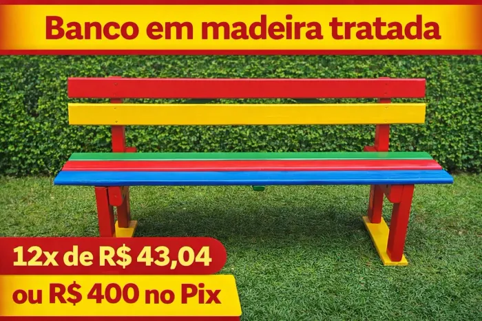 Banco em madeira tratada