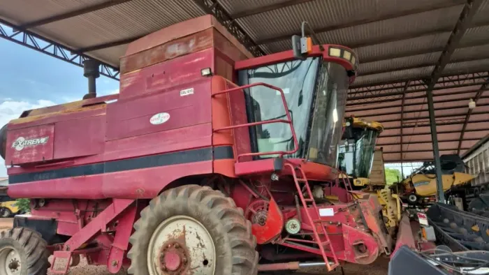 Colheitadeira Case IH modelo 2388