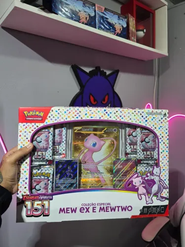 BOX POKEMON 151 MEW MEWTWO