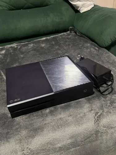 Xbox one com defeito (nao liga)