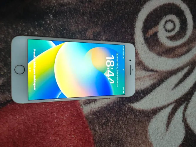 iPhone 8 PLUS nunca aberto , todo original