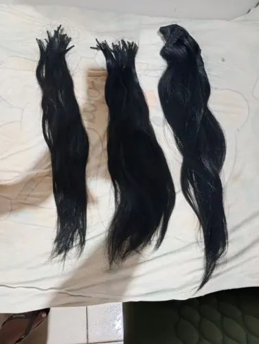Cabelo humano.