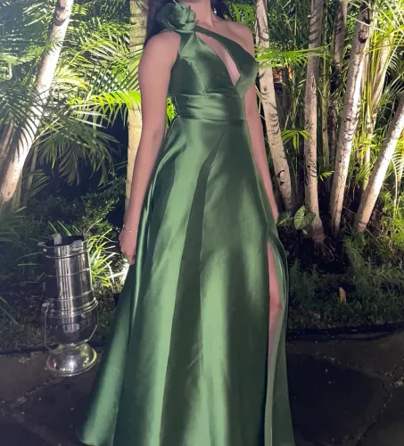 Vestido longo de festa 