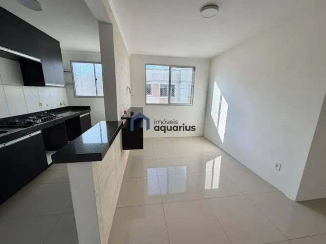 Apartamento com 2 dormitórios à venda, 46 m² por R$ 275.000,00 - Jardim Ismênia - São José