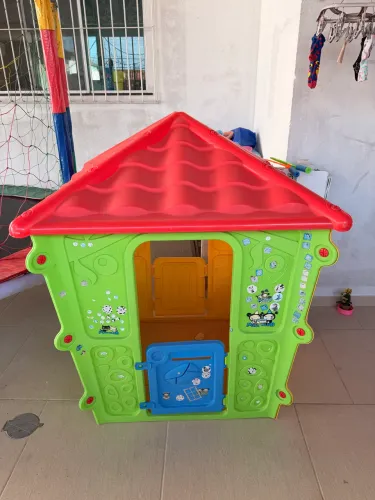 Vendo casinha perfeito estado de conservação