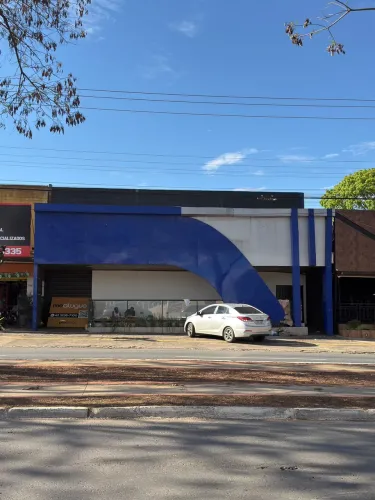 GALPÃO AVENIDA RIO VERDE 490 M2