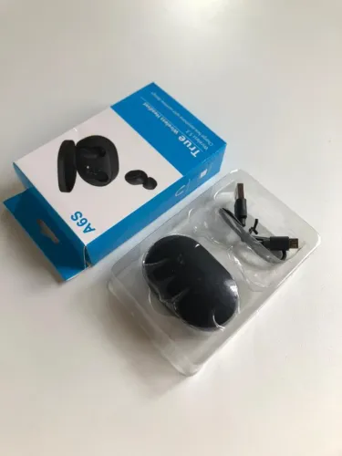 Fones de ouvido novo bluetooth preto