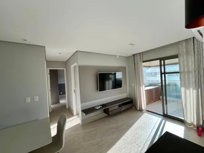 Apartamento com 2 Quartos e 2 banheiros para Alugar, 72 m² por R$ 5.800/MêsApartamento com