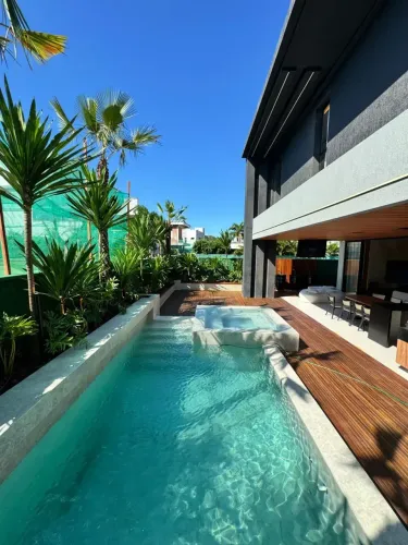 Cidade Alpha  Casa Duplex no Eusébio com 4 Suítes