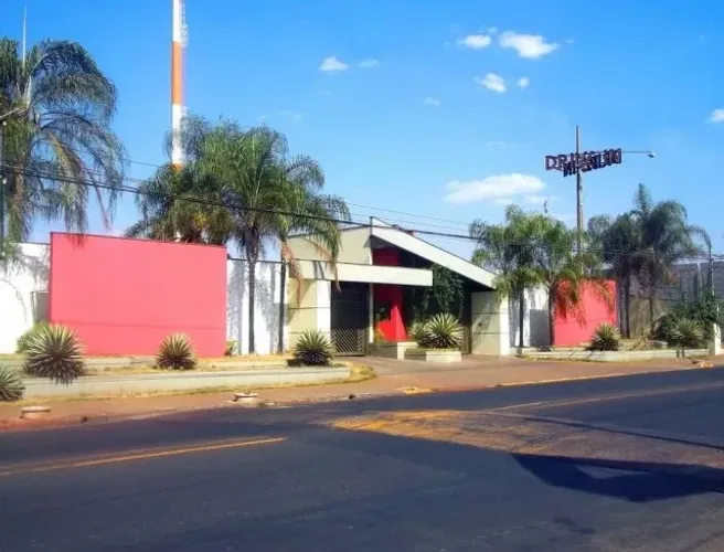 MOTEL / DRIVE-IN  OPORTUNIDADE