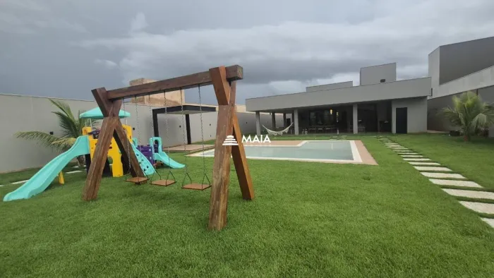 Casa no Condomínio Mario Franco