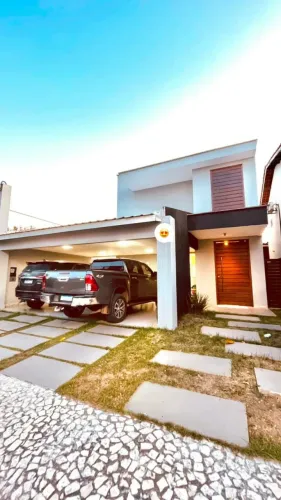 Casa de Alto Padrão; com 4/4 suítes, Closet na suíte Master; espaço gourmet